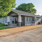 Relaxong House Of Glen Mills